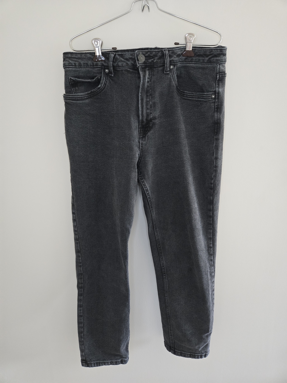 Stradivarius Women's Charcoal/Black Straight Leg Jeans